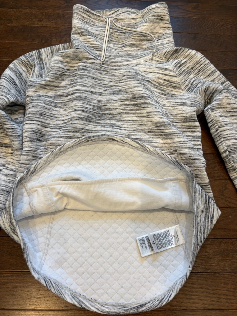 Marmot Pullover Sweatshirt Women’s XS Gray Space Dye Funnel Neck Thumbholes - Picture 6 of 14